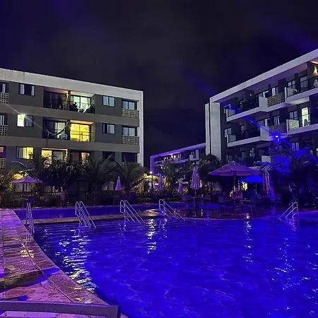 Mana Beach Flat completo - 2 quartos 2 banheiros 2 vagas garagem com vista para o mar e piscinas-3